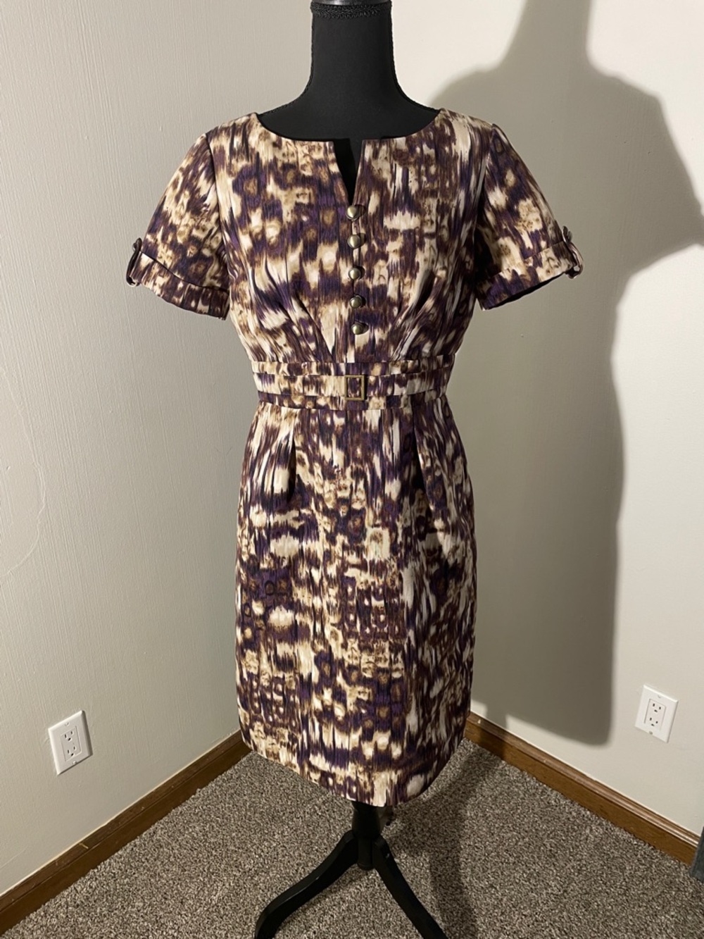 Alex Marie Purple and Cream Printed Sheath Dress sz 6